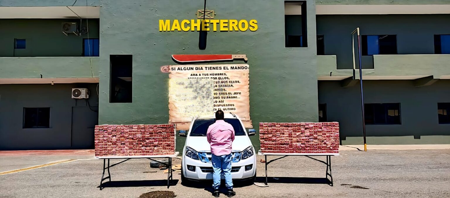 Ejército detiene hombre con 93,000 cigarrillos de contrabando ocultos en camioneta