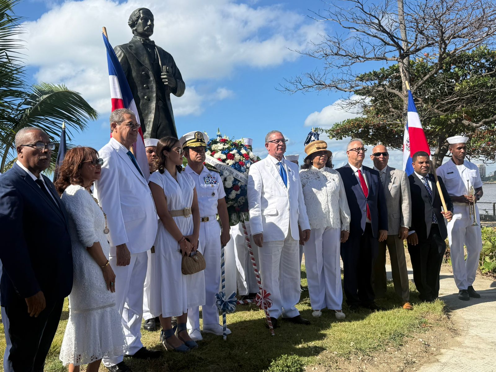 Instituto Duartiano conmemora 182 aniversario del regreso triunfal de Duarte al país