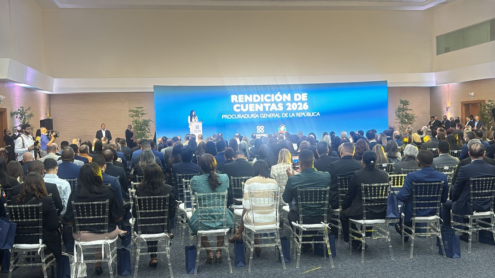 A partir del 1 abril será obligatorio el uso de cámaras corporales en allanamientos, afirma Yeni Berenice