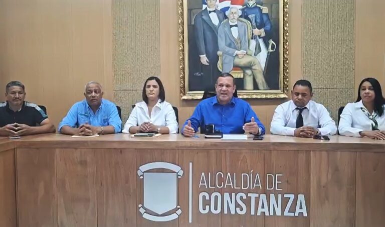 Paralizan trabajos de reconstrucción parque Anacaona en Constanza