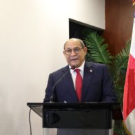 Ministro Rafael Santos advierte que el país debe actualizar su currículo ante los cambios tecnológicos globales
