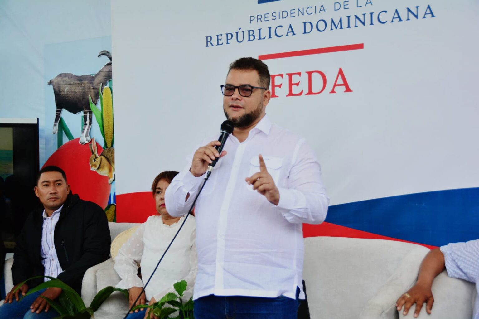 Hecmilio Galván: ´´con el FEDA hemos impactado la vida de casi 2.5 millones de dominicanos, motivando el deseo cultivar