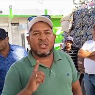 Productores de ajo en Constanza protestan frente al Banco Agrícola