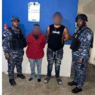 Policía Nacional arresta dos hombres a quienes se les ocupó drogas y dinero en el municipio Jima Abajo, La Vega