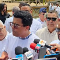 Cautos y atentos: ministro David Collado se pronuncia ante crisis global durante inauguración en Las Terrenas