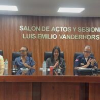 Ministra de Interior y Policía encabeza reunión de seguridad por Semana Santa 2026 en Las Terrenas, Samaná