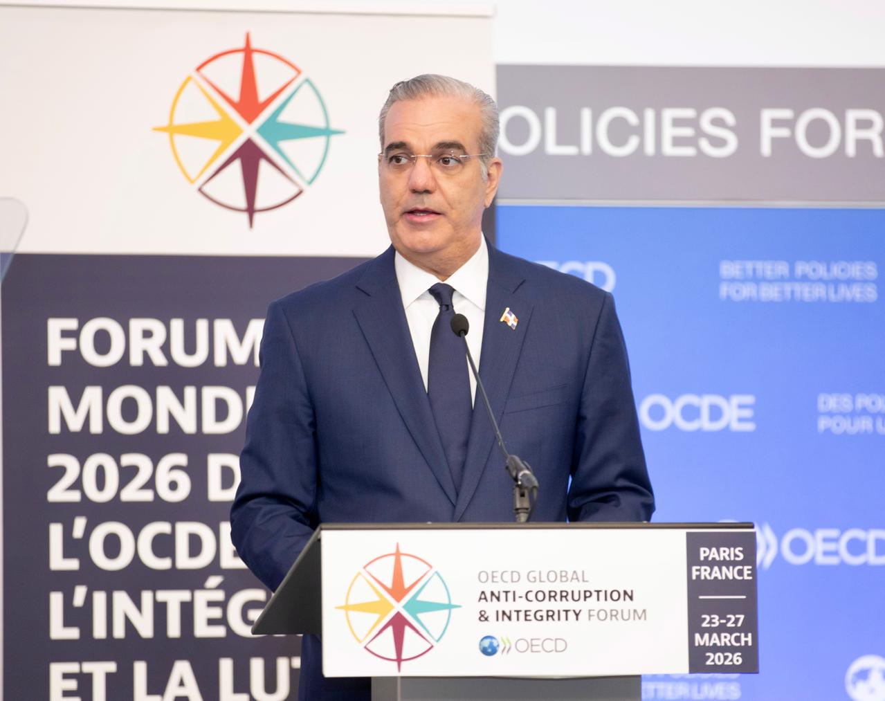 París, 24 mar (EFE).- El presidente de la República Dominicana, Luis Abinader, subrayó este martes ante la OCDE su compromiso en la lucha contra la...
