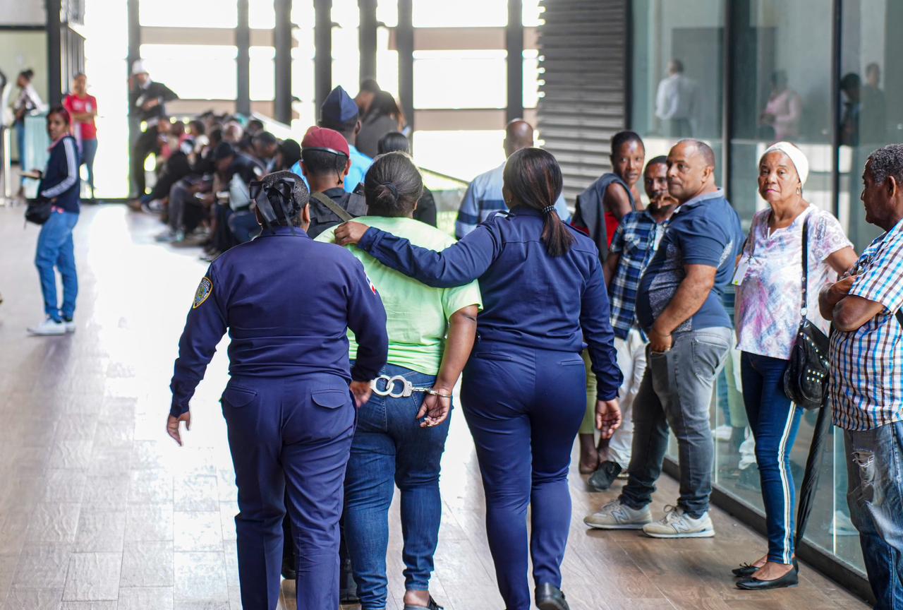 Aplazan audiencia de mujer admitió decapitar a su hija; defensa alega inimputabilidad por trastorno mental