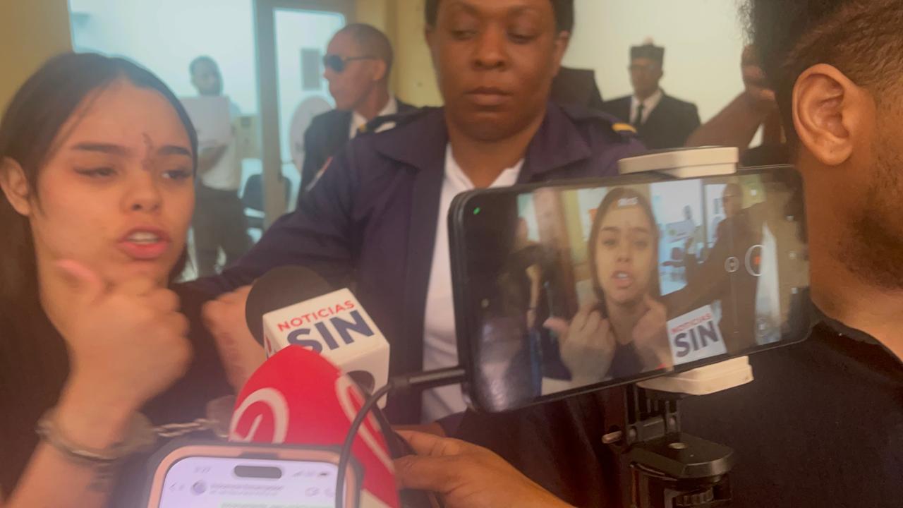 Dictan tres meses de prisión preventiva contra tres implicados en ataque a agentes de la Digesett en el Aeropuerto del Cibao