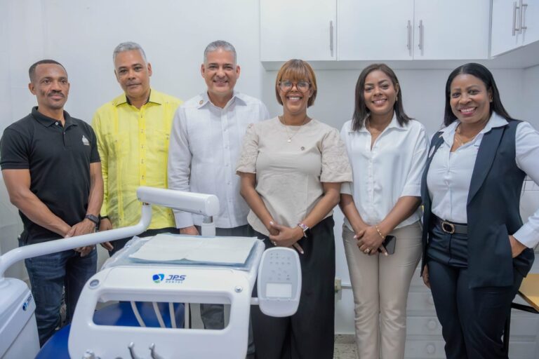 INABIE inaugura nuevo módulo de salud bucal en Sánchez para beneficiar a más de 1,260 estudiantes