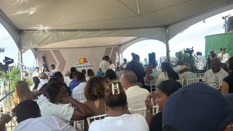 Comunitarios de Punta Rucia valoran inicio de obras y destacan impacto para el turismo y la comunidad