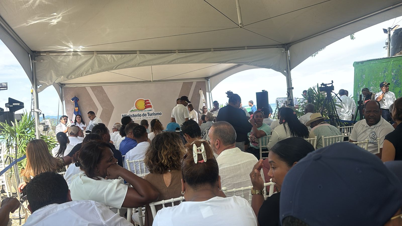 Comunitarios de Punta Rucia valoran inicio de obras y destacan impacto para el turismo y la comunidad