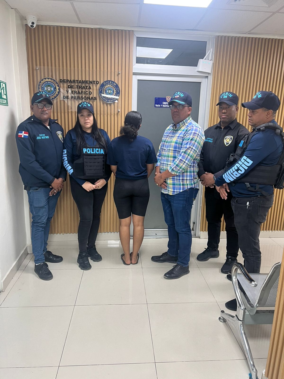 DICRIM localiza sana y salva a adolescente de 16 años reportada como desaparecida en SDN