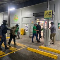 Policía frustra intento de robo en comercio y apresa hombre en flagrante delito en Villa Mella