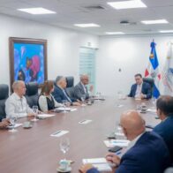 Comercio de provisiones y Gobierno.