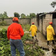 Fuertes lluvias causan inundaciones, daños a viviendas y mantienen en alerta a Monte Plata