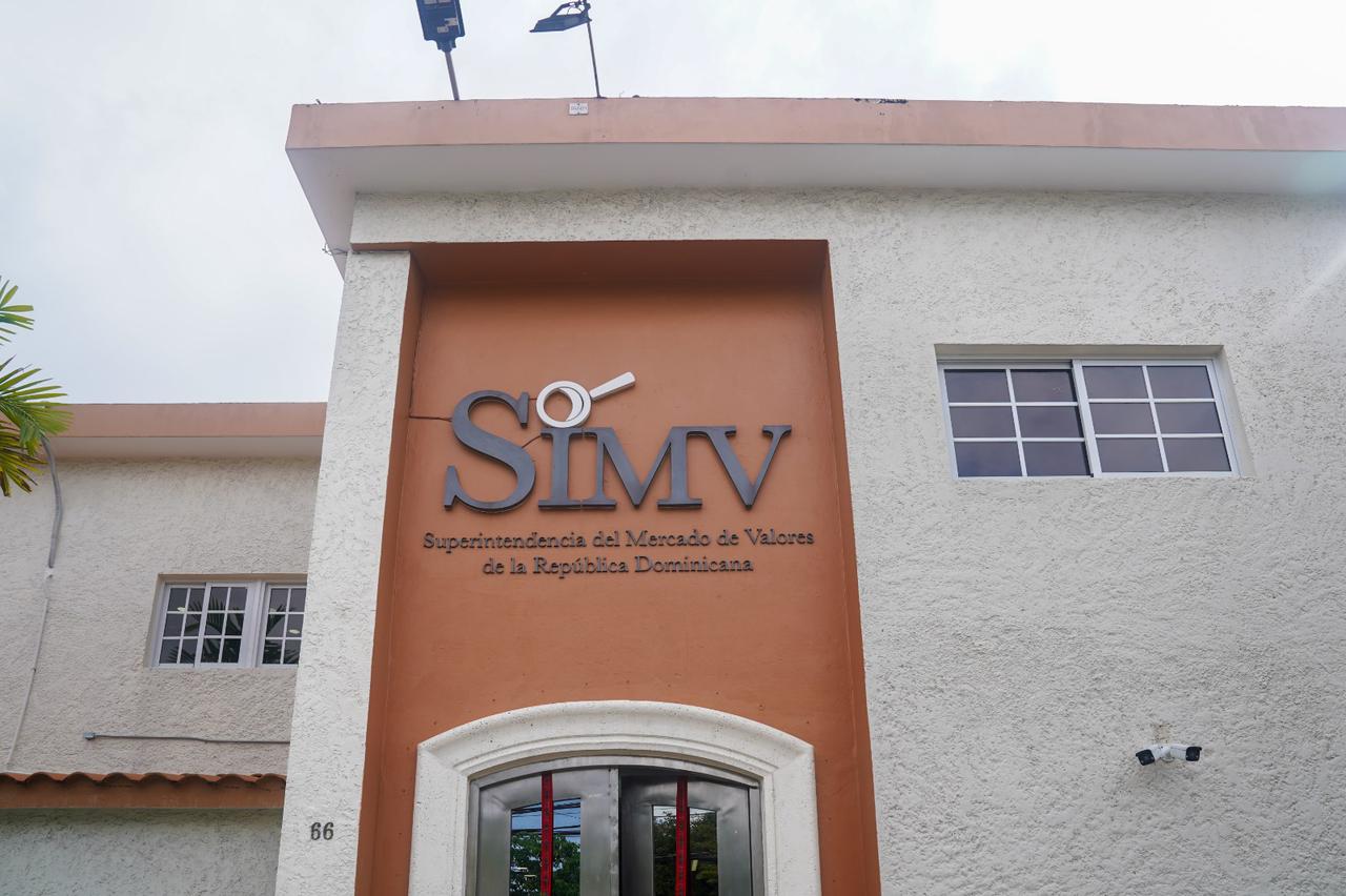 Superintendencia del Mercado de Valores (SIMV).