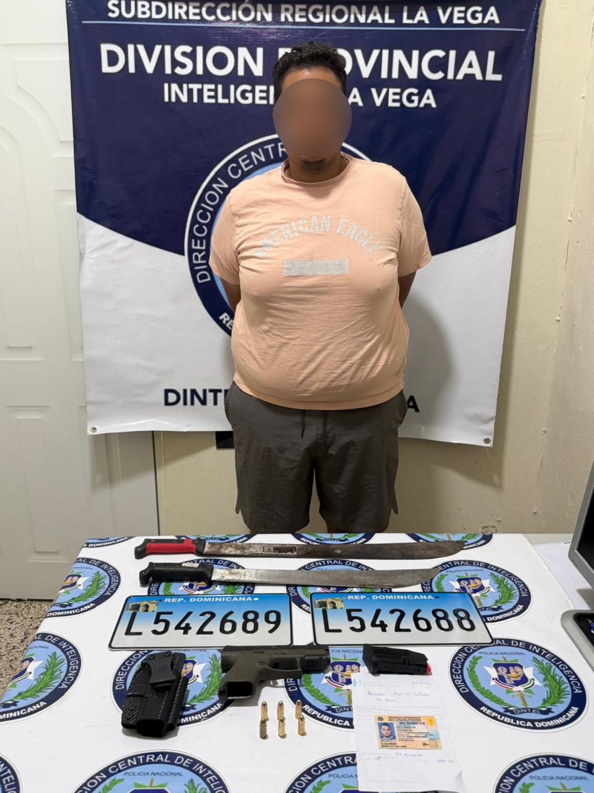 Dintel La Vega, apresa hombre con arma de fuego ilegal durante operativo