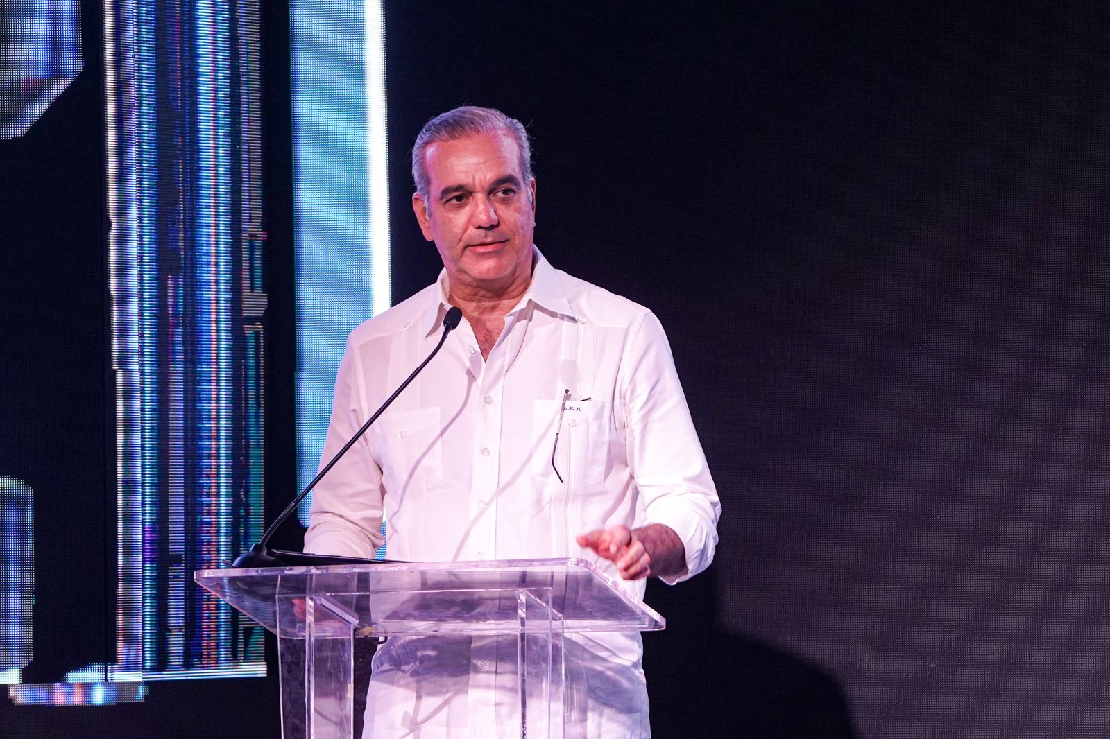 Montecristi estrenará aeropuerto que lo transformará en polo turístico e industrial, anuncia Abinader