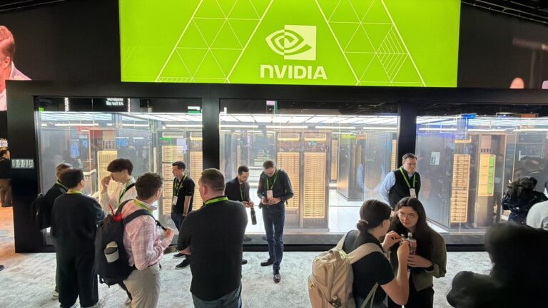 Embajada EEUU y Sistema 911 impulsan cooperación tecnológica en conferencia NVIDIA