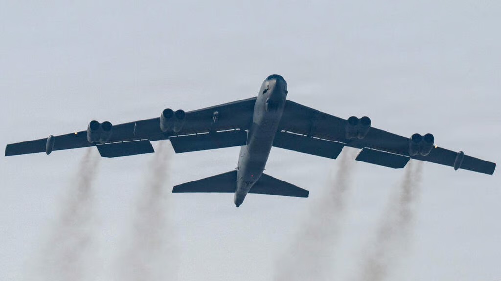 España cierra su espacio aéreo a vuelos militares de EE.UU. vinculados a operación contra Irán