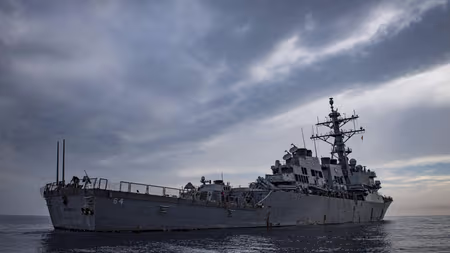 Demócratas advierten disminución de arsenal de EEUU por guerra con Irán