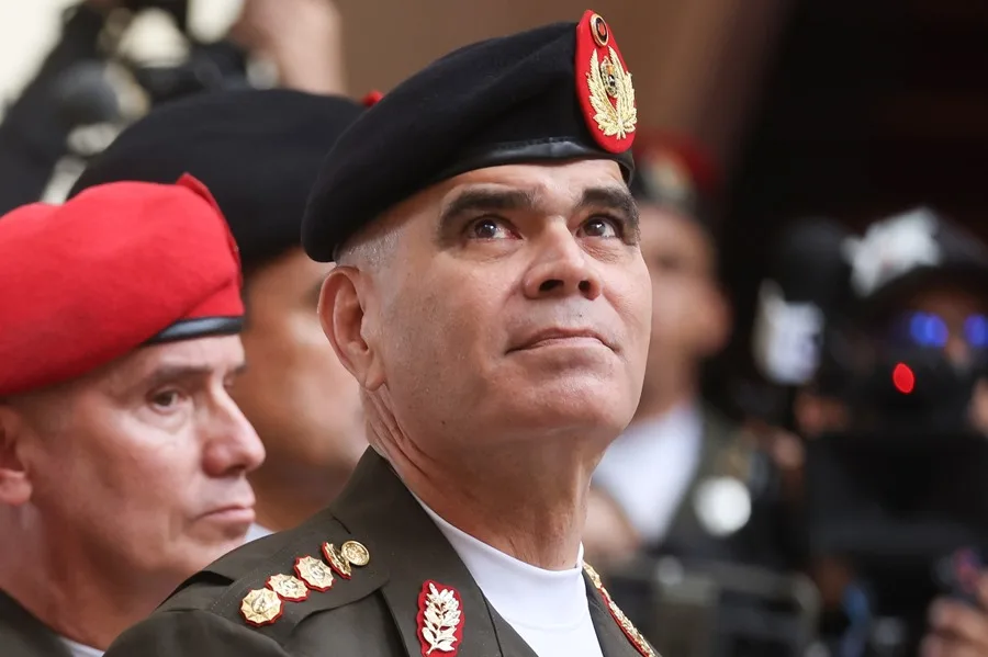 La salida de Padrino López corta la influencia de Rusia sobre un chavismo que busca continuidad