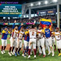 Fanáticos de Venezuela celebran victoria 6-4 ante Países Bajos en el Clásico Mundial de Béisbol 2026