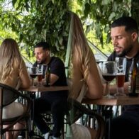 Ana Beato rompe en llanto luego de ver a su pareja con otra mujer en El Planeta Alofoke