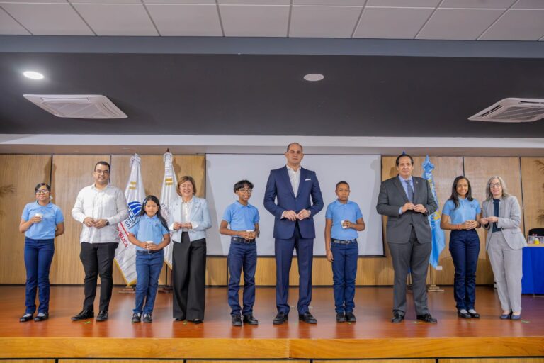 Gobierno lanza Jornada Nacional de Desparasitación Escolar 2026 para beneficiar a más de 1.8 millones de estudiantes