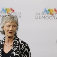 La presidenta de Irlanda llama a "trabajar por la paz" y no normalizar la guerra