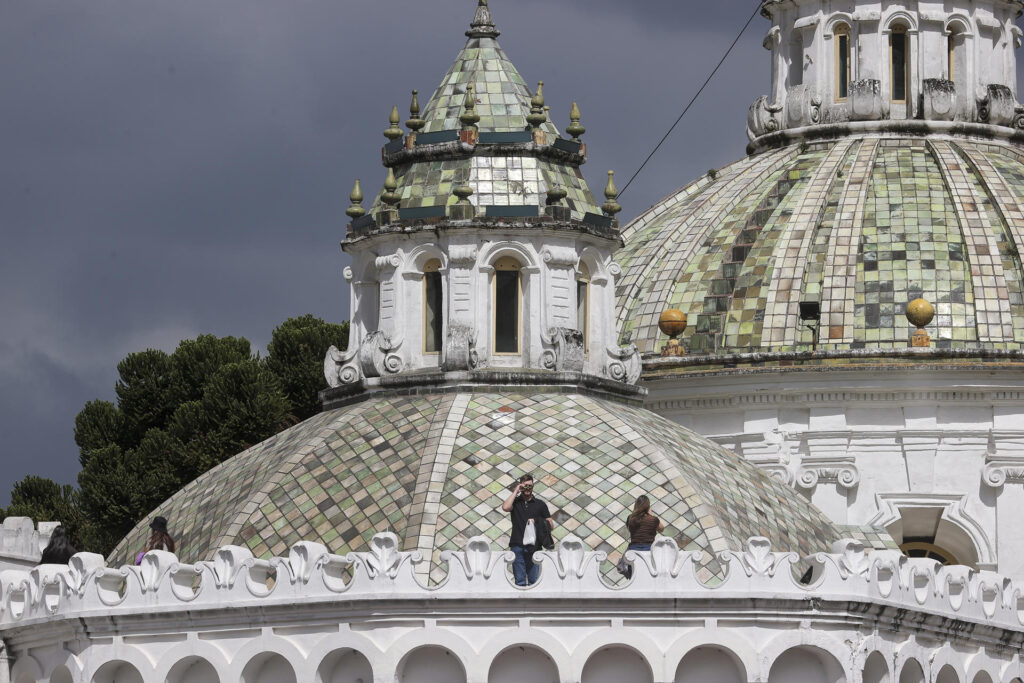 El turismo interno y los nuevos destinos impulsan la Semana Santa en Latinoamérica