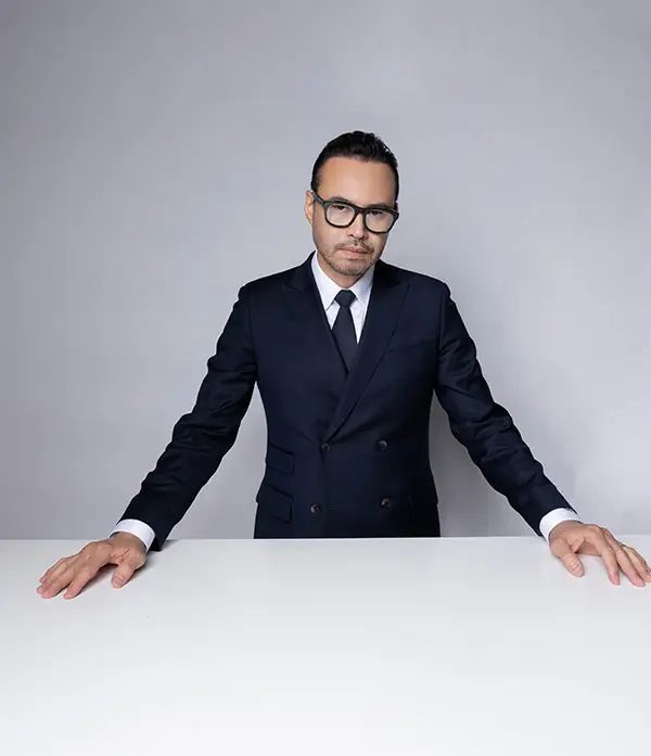 "Arquitectura en Movimiento": Carlos Campos New York presenta su colección Primavera/Verano 2026