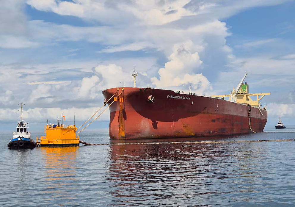 Presidente de Panamá alerta sobre riesgos económicos globales por detención de buques en puertos de China