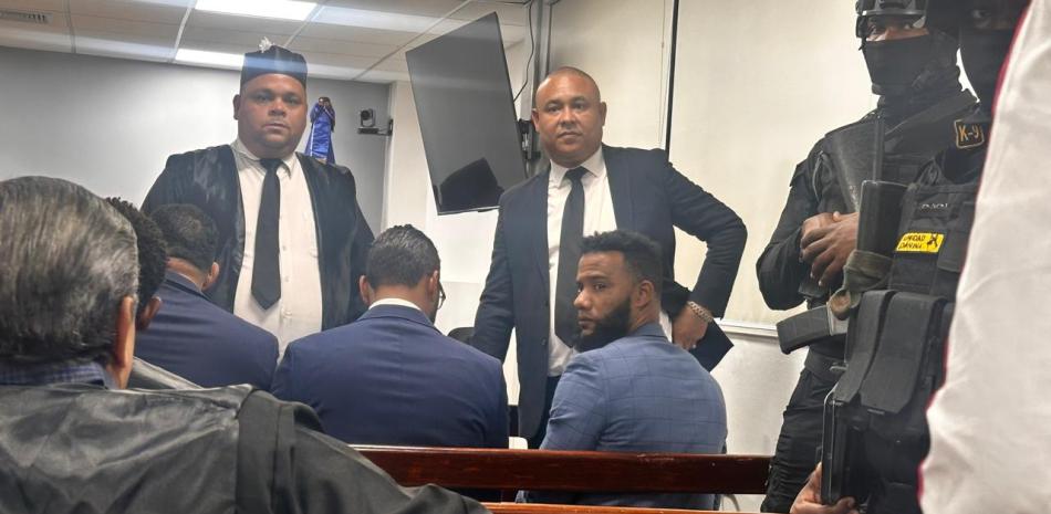 Conocerán medida de coerción contra fiscal acusado de recibir soborno en caso SeNaSa