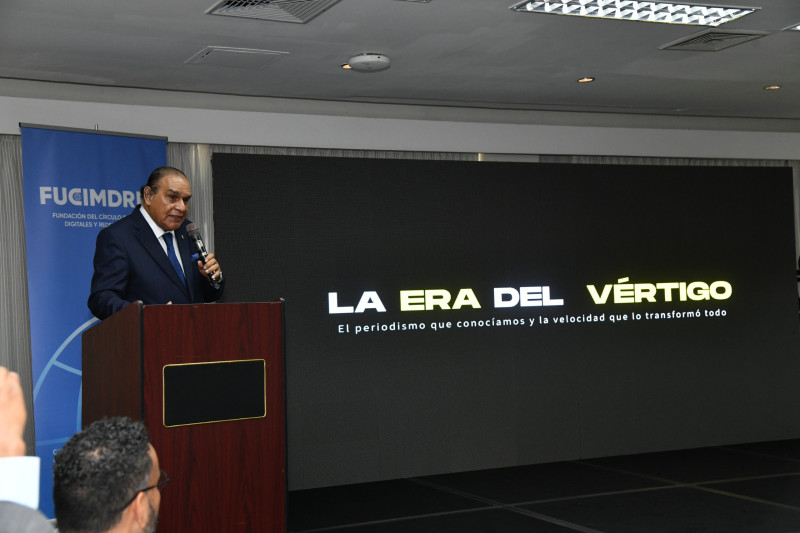 Fucimdres celebra su tercer congreso enfocado en medios digitales e inteligencia artificial