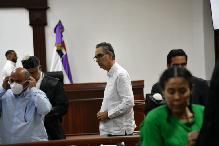Juez mantiene prisión preventiva en caso SENASA contra Santiago Hazim y otros imputados