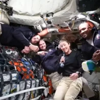 Artemis II despliega con éxito cuatro microsatélites y confirma que los astronautas se encuentran bien de salud