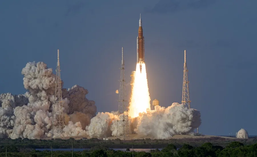 Un ingeniero catalán será controlador en las próximas expediciones de la NASA a la Luna