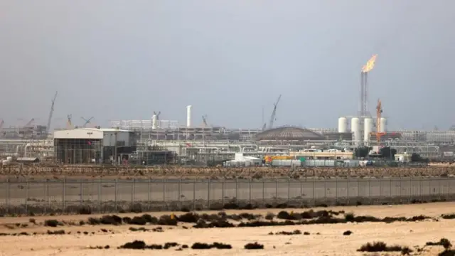 Los ataques israelíes al mayor campo de gas del mundo ponen bajo presión a Irán y a Catar