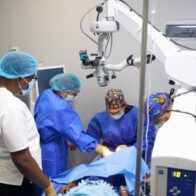 El Inabie transformará la vida de 9 estudiantes con cirugías oculares especializadas
