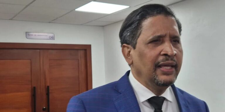 Defensa de Aurelio Valdez Alcántara pide audiencia abierta