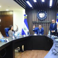 El Salvador: Estudian reformas para dar representación a la diáspora y cambiar la designación en el Tribunal Supremo Electoral