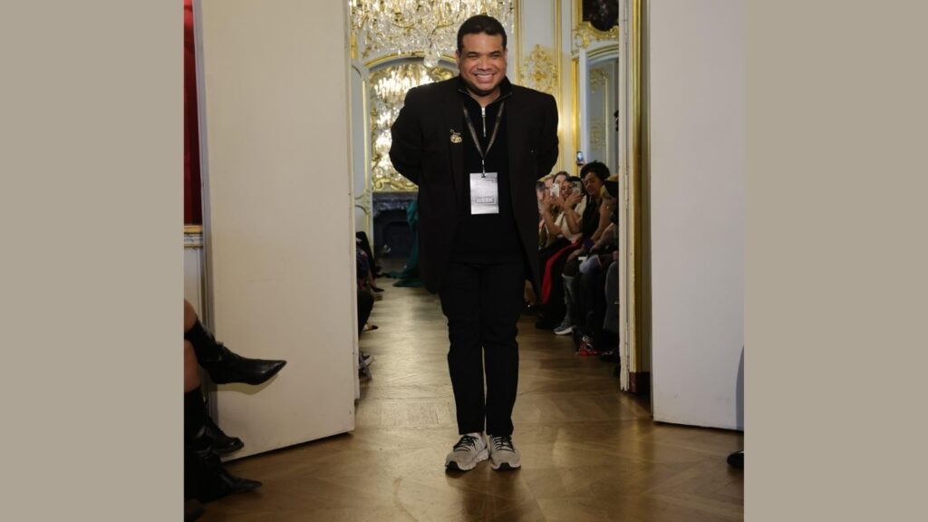 Rafael Rivero presenta desde Santiago a París su colección “Alta Moda”