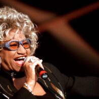 La fallecida Celia Cruz rompe barreras y entra al Salón de la Fama como influencia musical