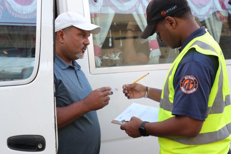 INTRANT realiza 8,084 inspecciones técnicas en paradas de autobuses y detecta 3,900 fallas