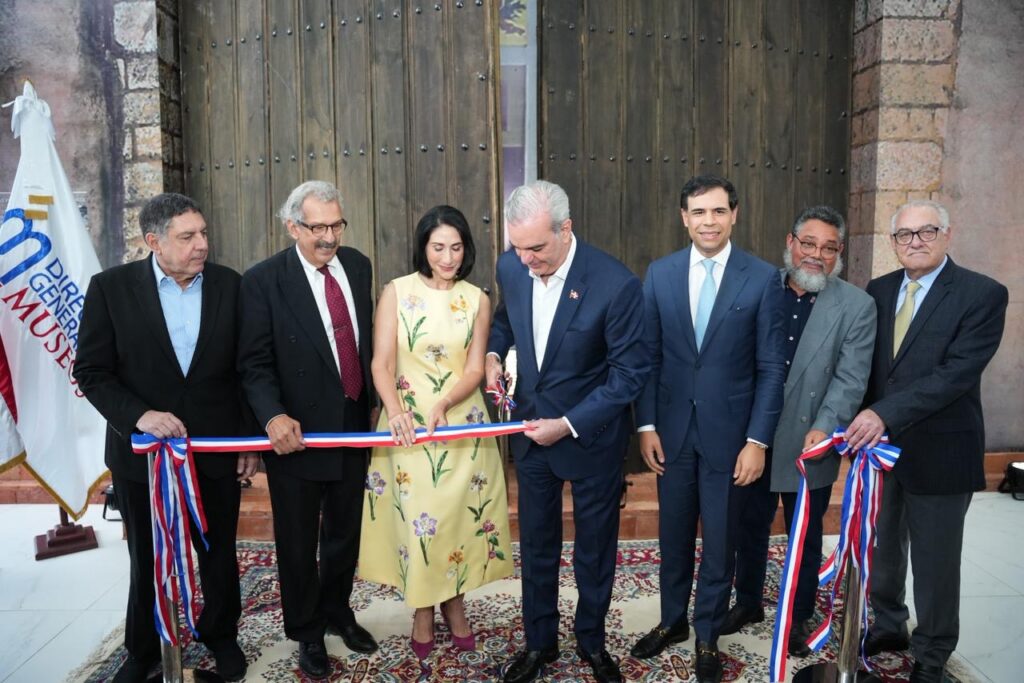 Reabren el Museo Nacional de Historia y Geografía con renovadas salas y enfoque moderno