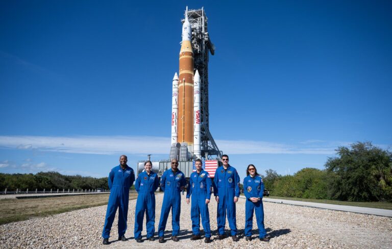Netflix transmitirá el sobrevuelo lunar de Artemis II este 6 de abril