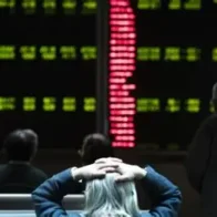 Las bolsas chinas caen hasta un 1 % tras la amenaza de Trump de más ataques contra Irán