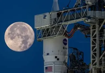 Artemis II alcanza el punto más lejano de la Tierra y el más cercano a la Luna